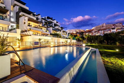 869d607f53dc33594fe5fe81c00d4dd4 - 42