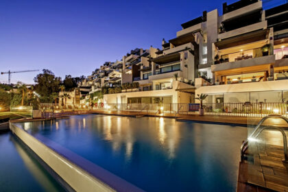 869d607f53dc33594fe5fe81c00d4dd4 - 43