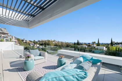 869d607f53dc33594fe5fe81c00d4dd4 - 46