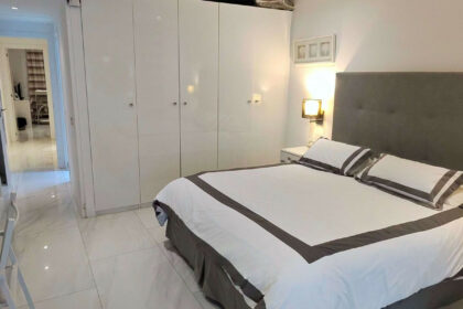 86da8be9567e6ce2e73dfa412f770465 - 12