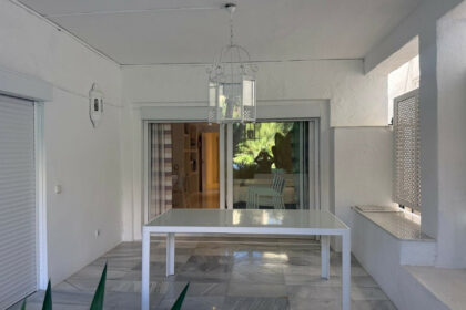 86da8be9567e6ce2e73dfa412f770465 - 14