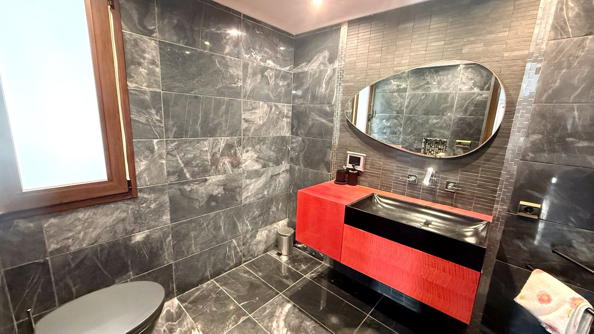 870e67e8c14efebc2d52d0f4bdf6e158 - 13