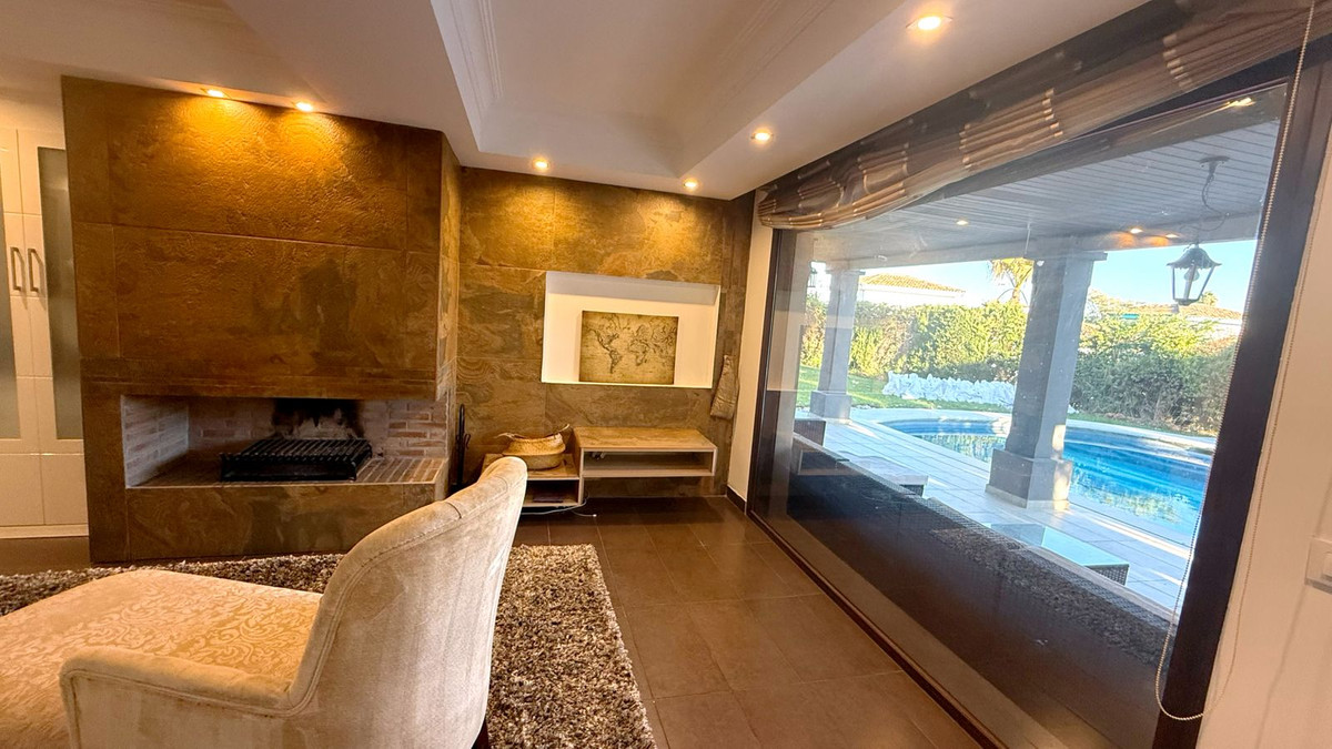 870e67e8c14efebc2d52d0f4bdf6e158 - 21