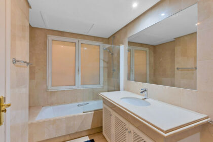 8923934e359b30c39e486f2d522c96d7 - 16