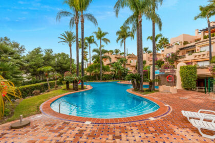 8923934e359b30c39e486f2d522c96d7 - 20