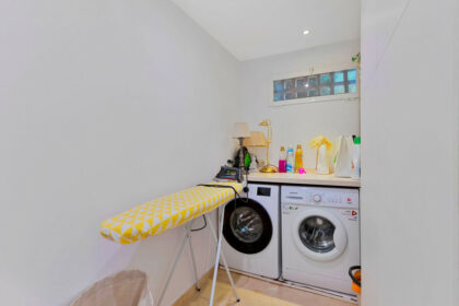 8923934e359b30c39e486f2d522c96d7 - 9