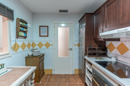 892a7ac6b57f5151d97aeb7692e56121 - 19