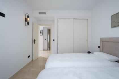 8a1e06ff2c98a3a4f3fc1a44f465a537 - 20