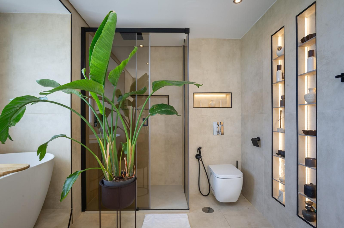 8a1e06ff2c98a3a4f3fc1a44f465a537 - 21