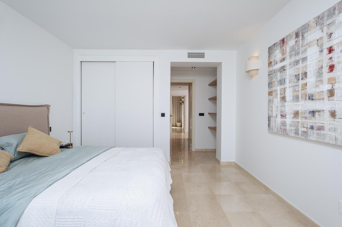 8a1e06ff2c98a3a4f3fc1a44f465a537 - 23