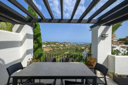 8a1e06ff2c98a3a4f3fc1a44f465a537 - 27