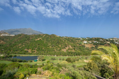 8a1e06ff2c98a3a4f3fc1a44f465a537 - 28