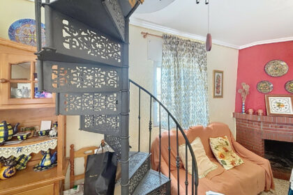 8ac91d95f151323fcc8178b3e3122fc2 - 25