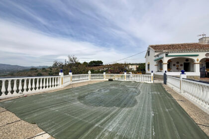 8ac91d95f151323fcc8178b3e3122fc2 - 3