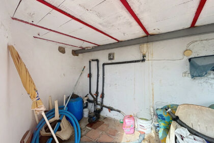 8ac91d95f151323fcc8178b3e3122fc2 - 46