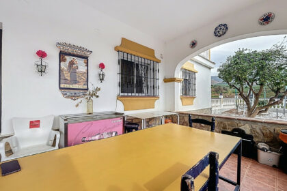 8ac91d95f151323fcc8178b3e3122fc2 - 6