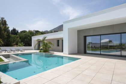 8b82d6344eb680016c28cc04c3e8c1a0 - 3