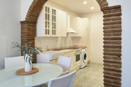 8bc7fb4ed11428af3cf4049232734301 - 6