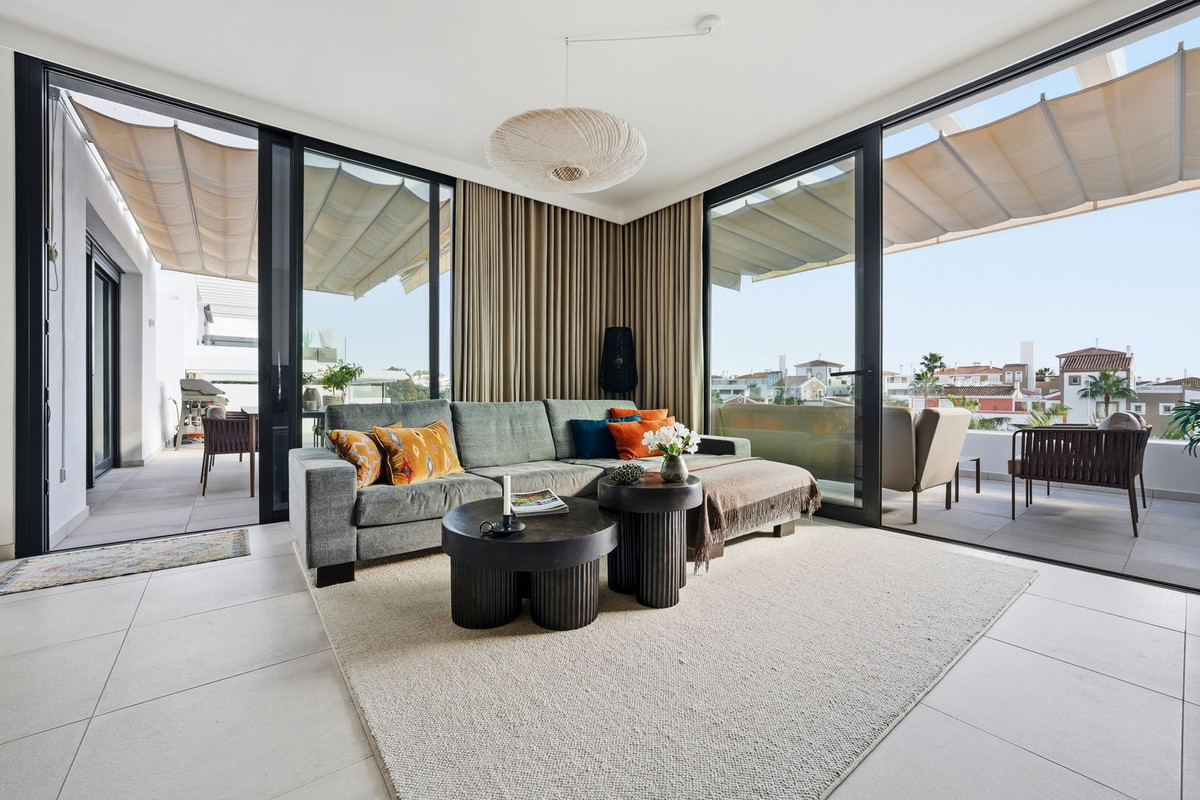 8c32dfa35f9df9a981e852e1478f457a - 14