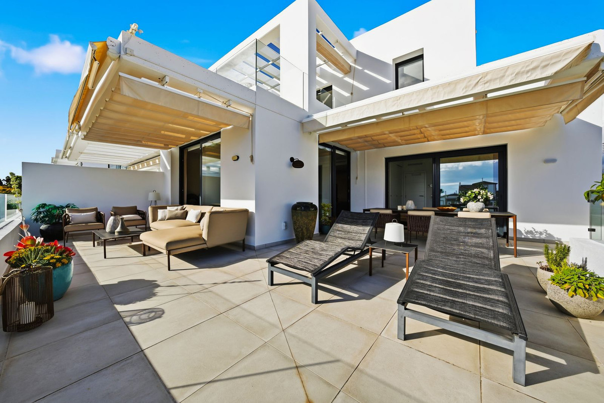 8c32dfa35f9df9a981e852e1478f457a - 25