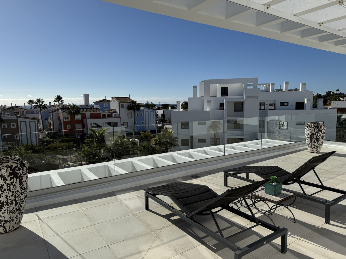 8c32dfa35f9df9a981e852e1478f457a - 34