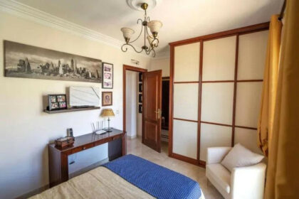 8c53f51c562a7238449c42bce3359a62 - 18