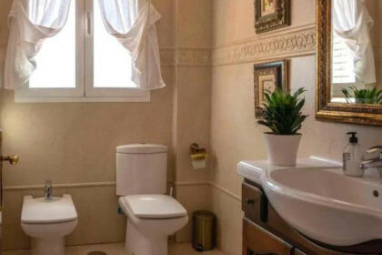 8c53f51c562a7238449c42bce3359a62 - 21