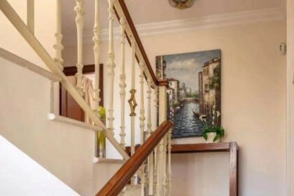 8c53f51c562a7238449c42bce3359a62 - 29