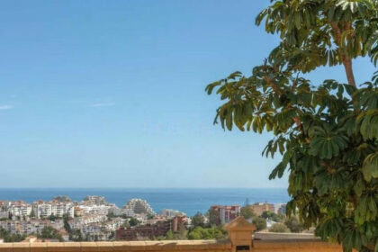 8c53f51c562a7238449c42bce3359a62 - 3