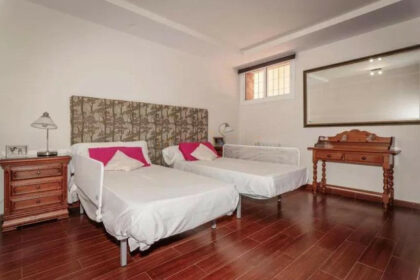 8c53f51c562a7238449c42bce3359a62 - 32