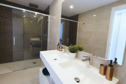 8c73d9c9fc0d43049df7d22a45bb6c9a - 22