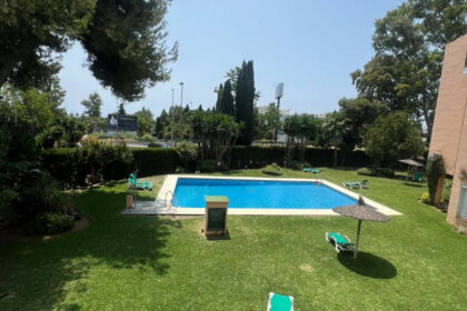 8d6f430618c09dcdb2f3145a624864ae - 35