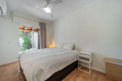 8e48557f4efaf6e15043415cd867d84b - 7