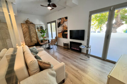 8eca47ccf820992d43b2782d6052d9ff - 19