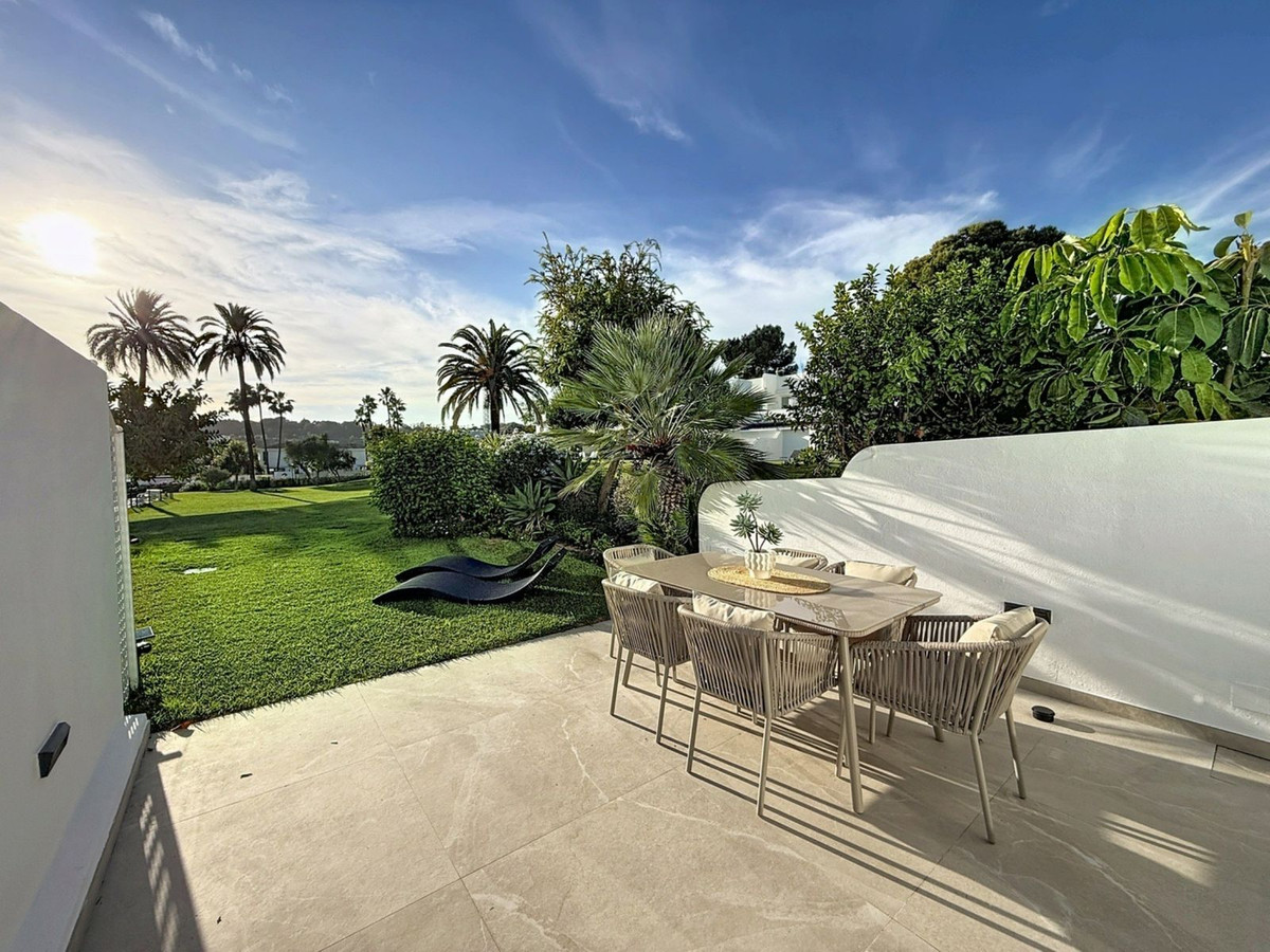 8ee4b024ab5607c8365c2f3ab3d5bf33 - 12