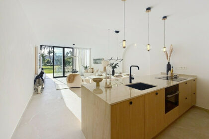 8ee4b024ab5607c8365c2f3ab3d5bf33 - 24