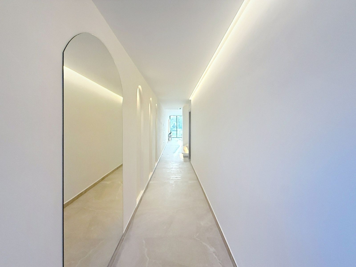 8ee4b024ab5607c8365c2f3ab3d5bf33 - 25