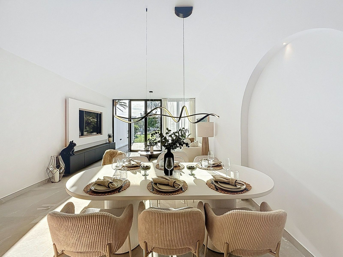 8ee4b024ab5607c8365c2f3ab3d5bf33 - 7