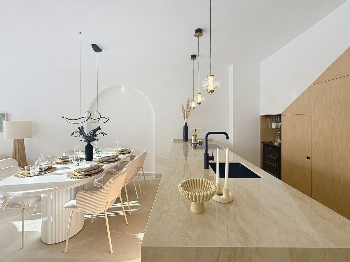 8ee4b024ab5607c8365c2f3ab3d5bf33 - 8