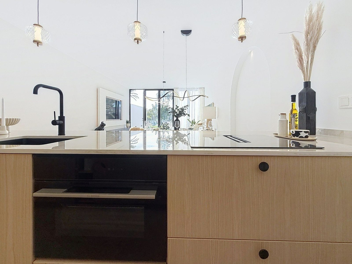 8ee4b024ab5607c8365c2f3ab3d5bf33 - 9