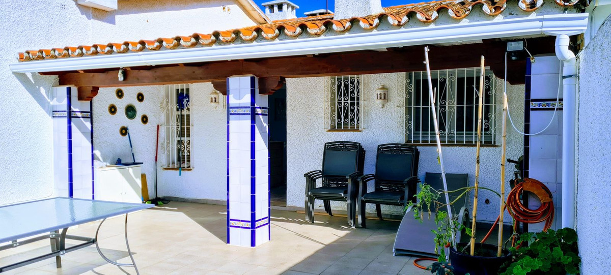 8f1b0fc6344ed20712526413b1472ae3 - 2