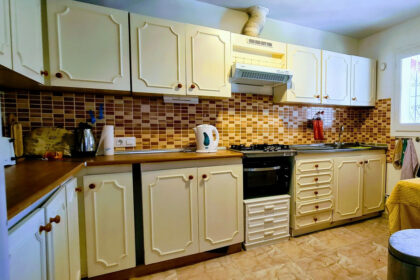 8f1b0fc6344ed20712526413b1472ae3 - 6