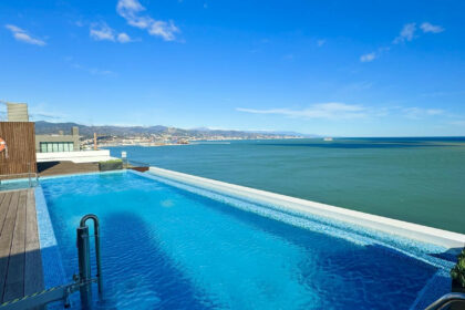 8f4da4c1d7cfab3588e22dd2f038acc8 - 18