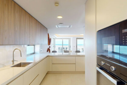 8f4da4c1d7cfab3588e22dd2f038acc8 - 21