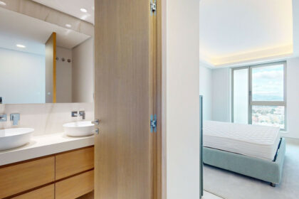 8f4da4c1d7cfab3588e22dd2f038acc8 - 52