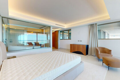 8f4da4c1d7cfab3588e22dd2f038acc8 - 62