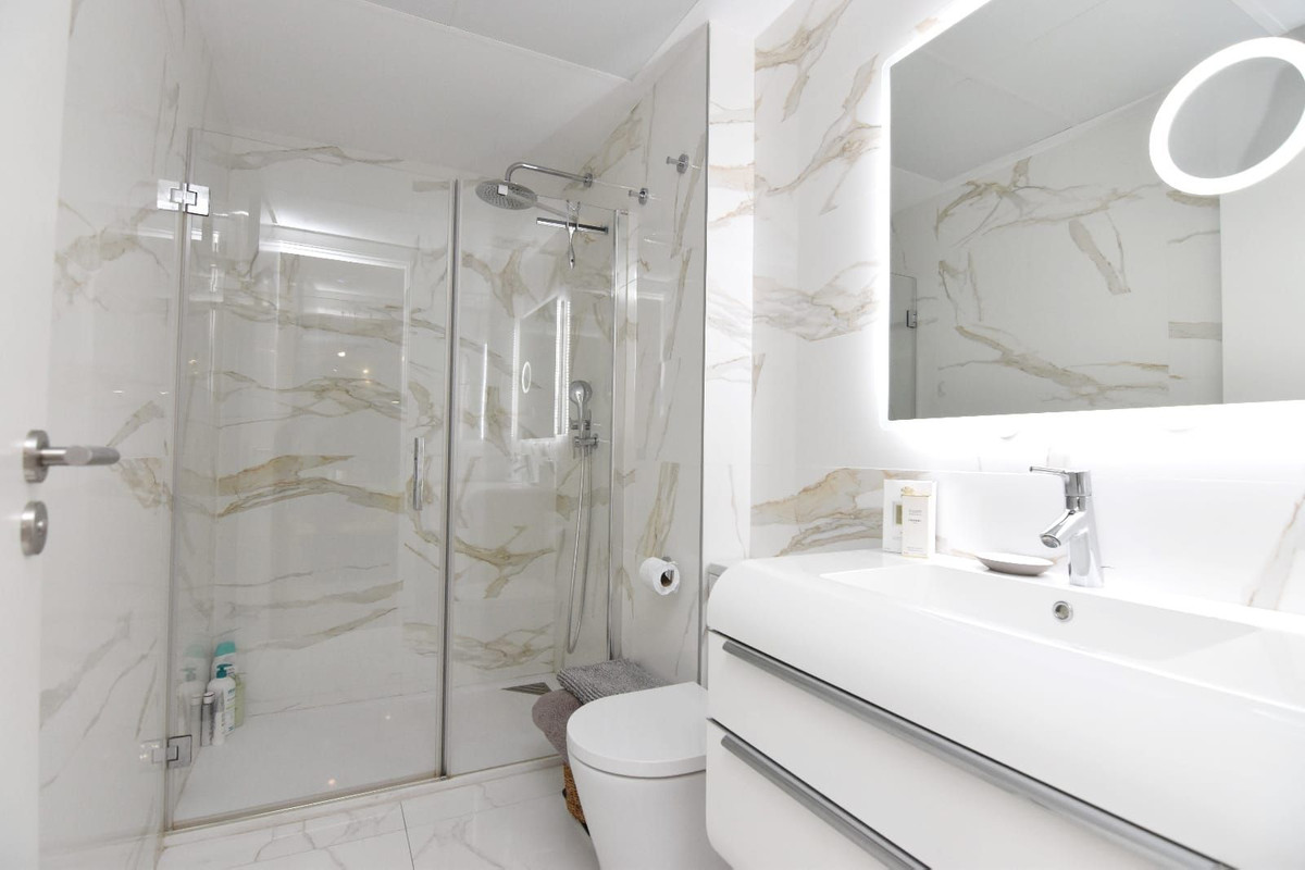 8fbbc851163aaa1346d6e9b44f90ab6d - 13