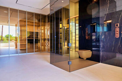 900c51a01b48aa6b863cb4dae052150d - 18