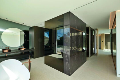 900c51a01b48aa6b863cb4dae052150d - 24