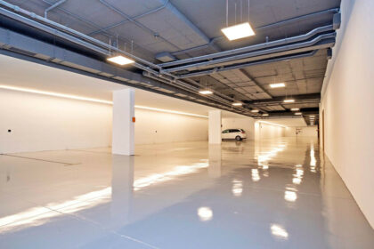 900c51a01b48aa6b863cb4dae052150d - 32